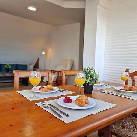 Encantador Duplex Para 6 A 1 Minuto De La Playa Benalmádena Buitenkant foto