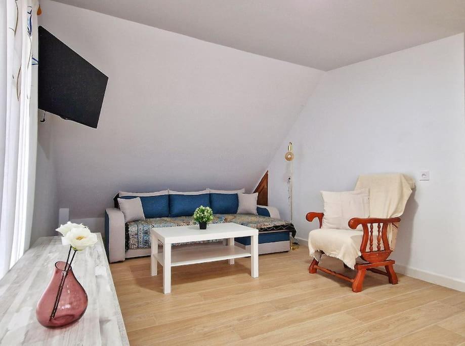 Encantador Duplex Para 6 A 1 Minuto De La Playa Benalmádena Buitenkant foto