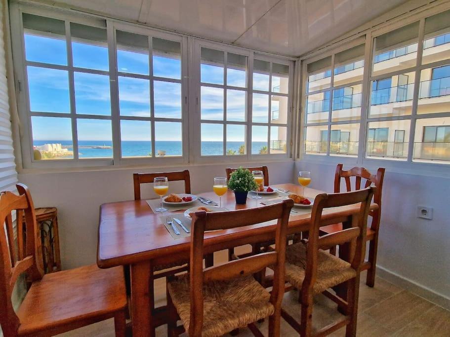Encantador Duplex Para 6 A 1 Minuto De La Playa Benalmádena Buitenkant foto
