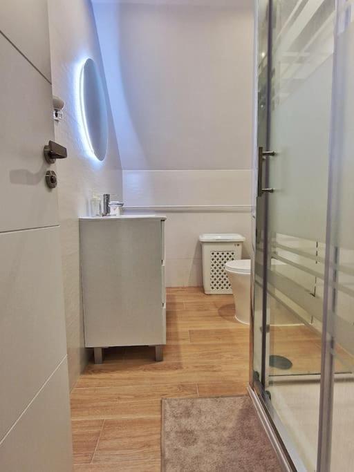 Encantador Duplex Para 6 A 1 Minuto De La Playa Benalmádena Buitenkant foto