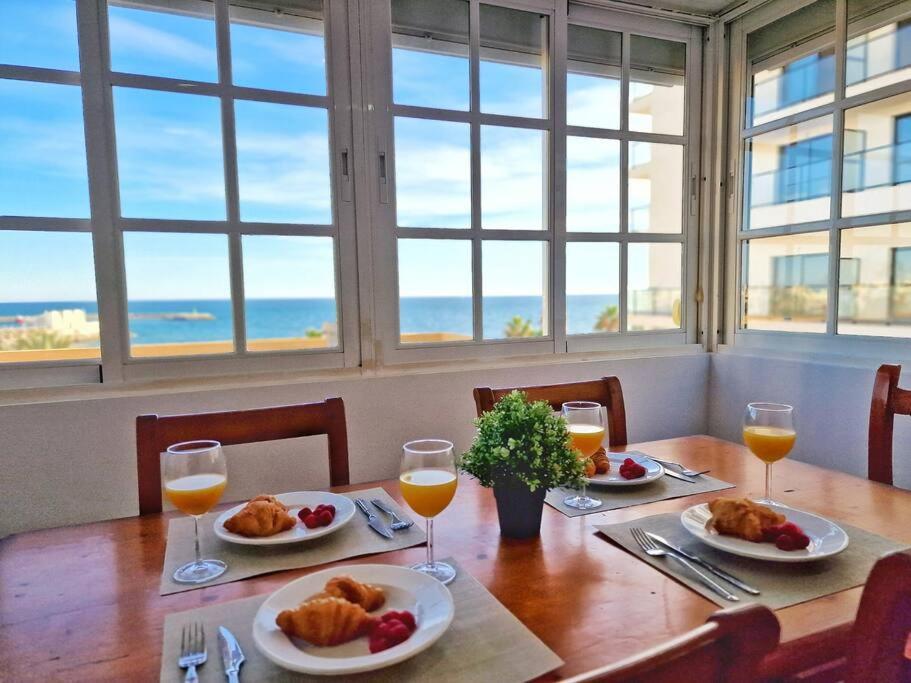 Encantador Duplex Para 6 A 1 Minuto De La Playa Benalmádena Buitenkant foto